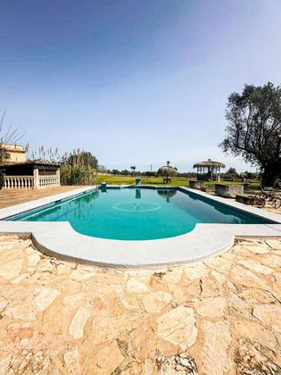 Foto 1 de Venta de casa rural en Santa Margalida de 4 habitaciones con terraza y piscina