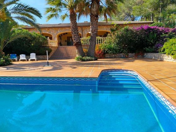 Foto 1 de Casa en venda a Pedreguer de 3 habitacions amb terrassa i piscina