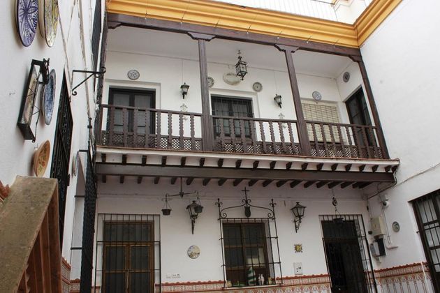 Foto 1 de Xalet en venda a calle Portada de 7 habitacions amb terrassa i balcó