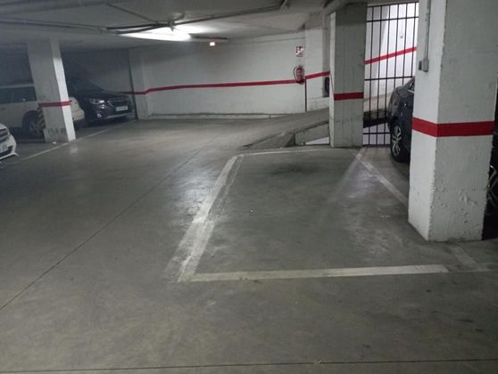 Foto 1 de Alquiler de garaje en Zona Centro de 29 m²