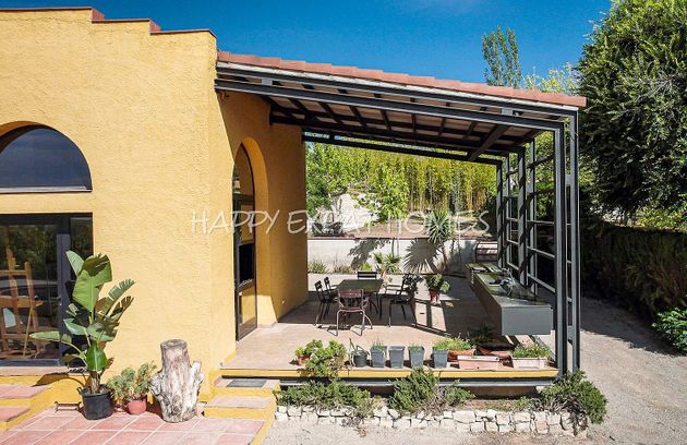 Foto 2 de Venta de casa rural en Castellví de la Marca de 4 habitaciones con terraza y piscina