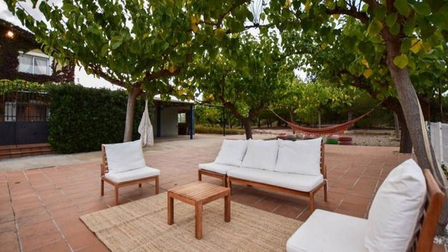 Foto 2 de Xalet en venda a calle Santa Oliva de 4 habitacions amb terrassa i piscina