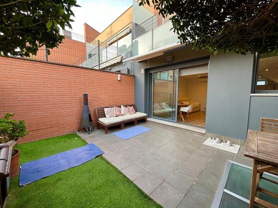 Foto 1 de Casa en venda a calle De la Mare Ràfols de 3 habitacions amb terrassa i piscina