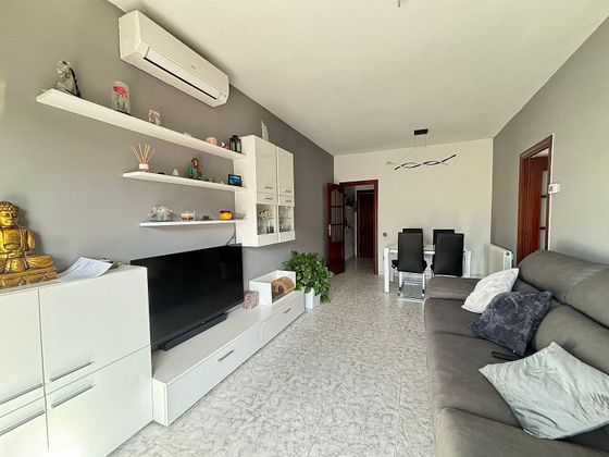 Foto 2 de Piso en venta en Provençals del Poblenou de 4 habitaciones con balcón y aire acondicionado