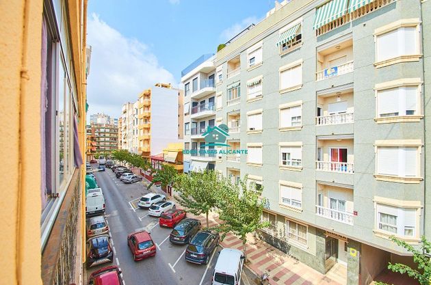 Foto 2 de Venta de ático en calle De Sant Francesc de 3 habitaciones con terraza y balcón