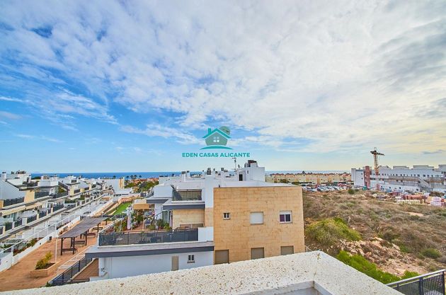 Foto 2 de Ático en venta en avenida D'escandinàvia de 3 habitaciones con terraza y piscina