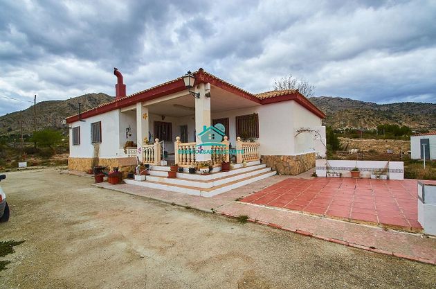 Foto 2 de Casa rural en venda a Jijona/Xixona de 6 habitacions amb terrassa i piscina