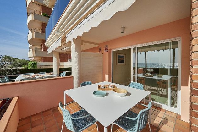 Foto 1 de Venta de piso en avenida Sant Joan de Déu de 3 habitaciones con terraza y piscina