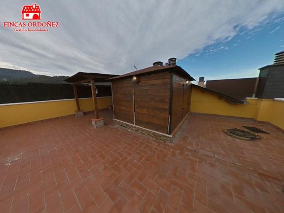 Foto 1 de Àtic en venda a Sant Andreu de la Barca de 3 habitacions amb terrassa i garatge