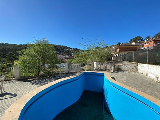 Foto 2 de Xalet en venda a Canyelles de 9 habitacions amb terrassa i piscina