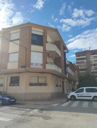Foto 1 de Pis en venda a carretera Alcalá del Júcar de 3 habitacions amb terrassa i balcó