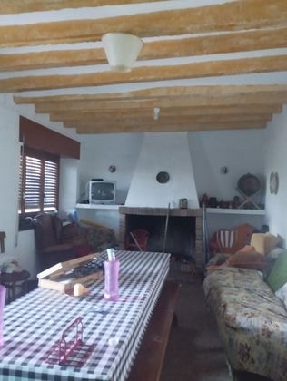 Foto 2 de Xalet en venda a Casas-Ibáñez de 3 habitacions amb garatge