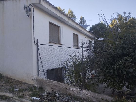 Foto 1 de Xalet en venda a Casas-Ibáñez de 3 habitacions amb garatge