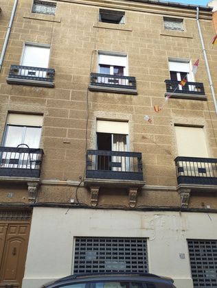 Foto 1 de Pis en venda a calle Tercia de 2 habitacions amb terrassa i balcó