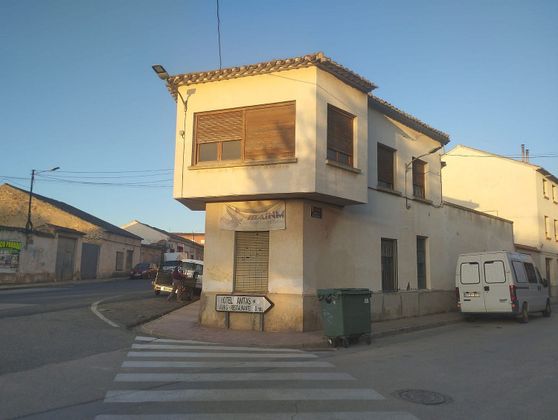 Foto 1 de Casa en venta en carretera Albacete de 6 habitaciones con terraza y garaje