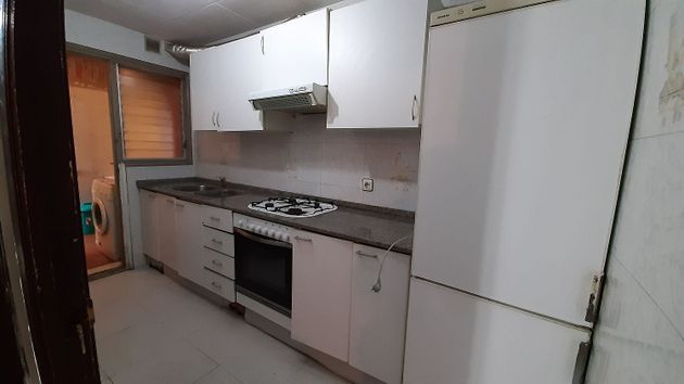 Foto 1 de Piso en venta en calle Serafi Pitarra de 2 habitaciones con terraza y ascensor