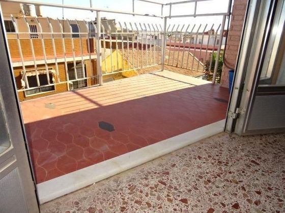 Foto 1 de Piso en venta en Corbera de 4 habitaciones con terraza y balcón