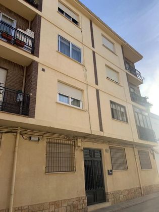 Foto 1 de Piso en venta en calle Rosario de 4 habitaciones con balcón