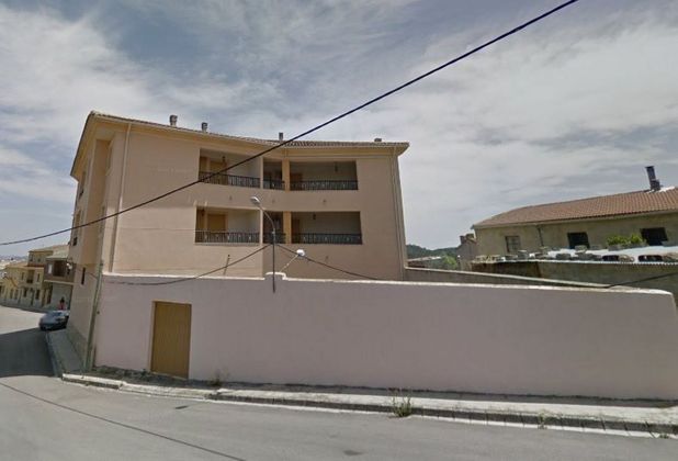 Foto 2 de Pis en venda a calle Principe de Asturias de 2 habitacions i 175 m²