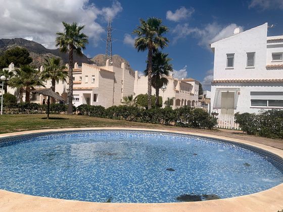 Foto 1 de Venta de casa en calle Serra Cabeza de Oro de 2 habitaciones con terraza y piscina