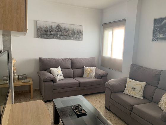 Foto 1 de Xalet en venda a Barbate ciudad de 3 habitacions amb terrassa i aire acondicionat