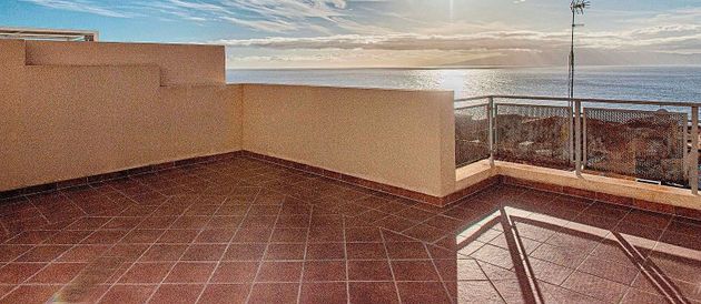 Foto 2 de Casa adossada en venda a calle Alcalde Pedro Acevedo Bisshopp de 3 habitacions amb terrassa i piscina
