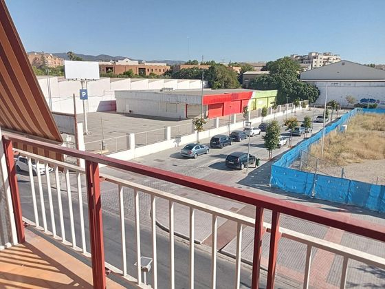 Foto 2 de Pis en venda a Santa Rosa - Valdeolleros de 4 habitacions amb terrassa i balcó