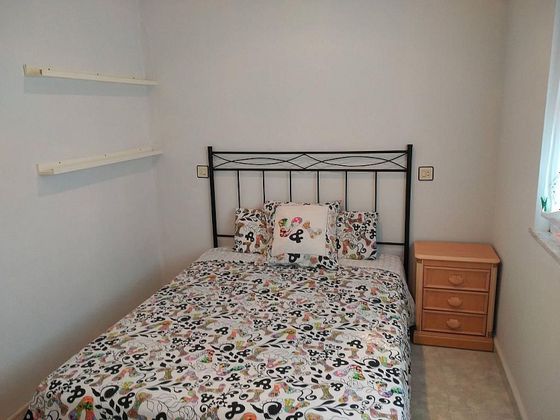 Foto 1 de Pis en venda a Pumarín de 3 habitacions amb mobles i calefacció
