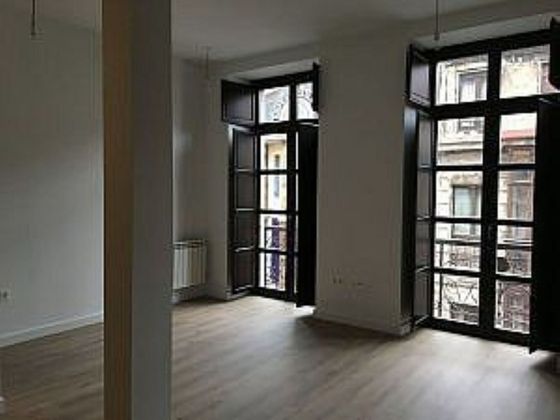 Foto 1 de Alquiler de piso en Cimadevilla de 1 habitación con ascensor