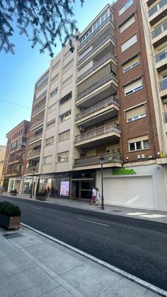 Foto 2 de Pis en venda a calle Tesifonte Gallego de 5 habitacions amb terrassa i garatge