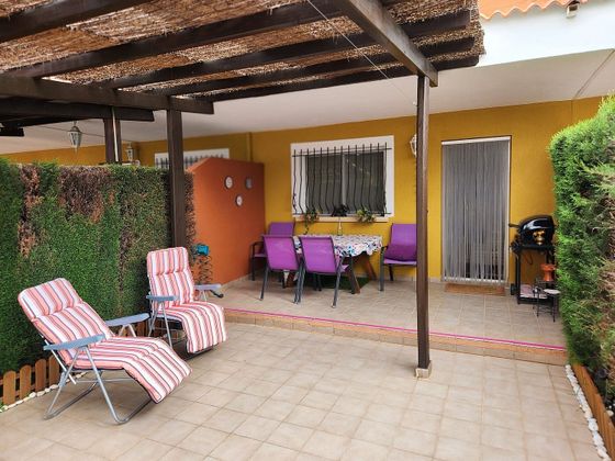 Foto 1 de Alquiler de casa adosada en calle Partida Sorts de la Mar de 2 habitaciones con terraza y piscina