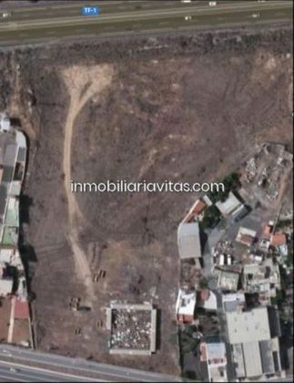 Foto 2 de Venta de terreno en Cho - Guaza de 22000 m²