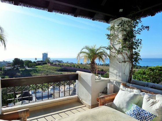 Foto 1 de Àtic en venda a Río Real de 3 habitacions amb terrassa i piscina