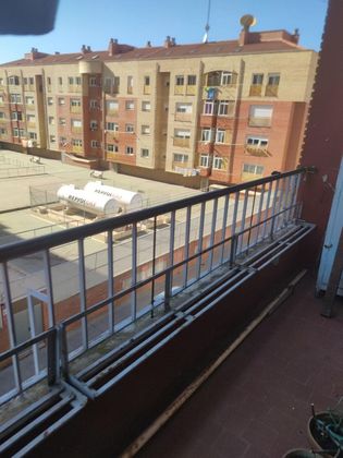 Foto 1 de Pis en venda a La Vega - Oteruelo de 3 habitacions amb terrassa i garatge
