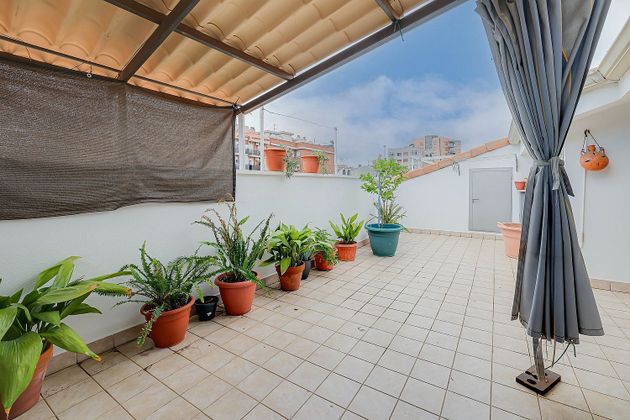 Foto 1 de Pis en venda a Sant Vicenç dels Horts de 3 habitacions amb terrassa i balcó