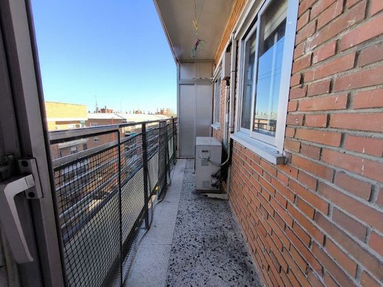 Foto 1 de Pis en venda a Los Cármenes de 3 habitacions amb terrassa i aire acondicionat