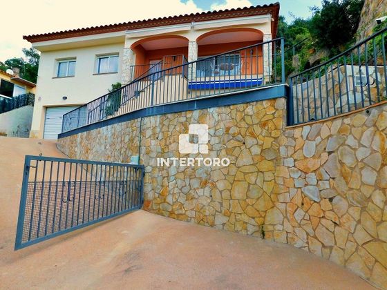Foto 2 de Xalet en venda a Santa Cristina d'Aro de 4 habitacions amb terrassa i piscina