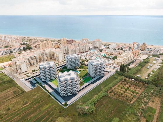 Foto 1 de Ático en venta en calle D' Alacant de 2 habitaciones con terraza y piscina