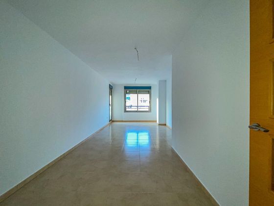 Foto 1 de Piso en venta en calle Sant Antoni de 3 habitaciones con terraza y balcón