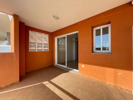 Foto 2 de Venta de piso en calle Gravina de 2 habitaciones con terraza