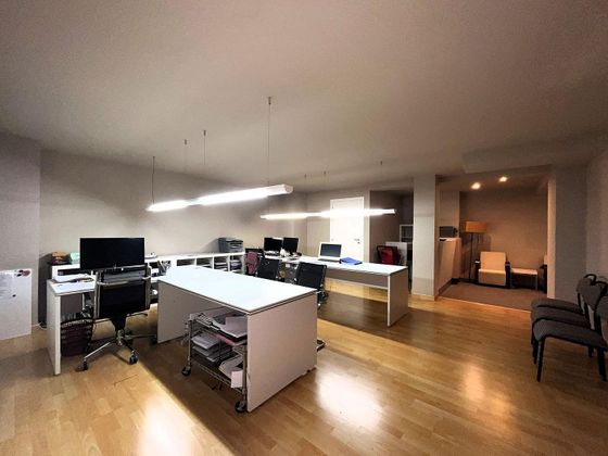 Foto 1 de Oficina en alquiler en calle De Temprado de 119 m²