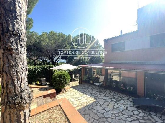 Foto 1 de Casa adossada en venda a Arenys de Mar de 3 habitacions amb garatge i balcó