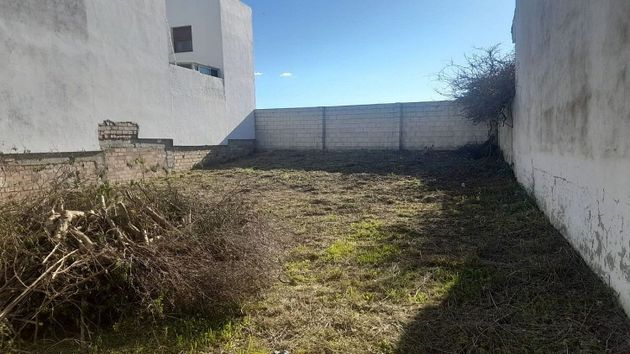 Foto 1 de Venta de terreno en Benalup-Casas Viejas de 426 m²