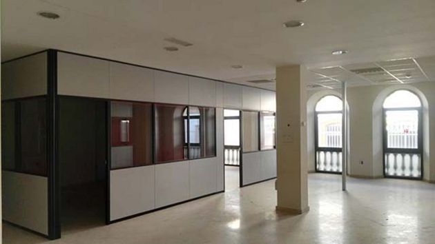 Foto 1 de Alquiler de oficina en Arenal de 600 m²