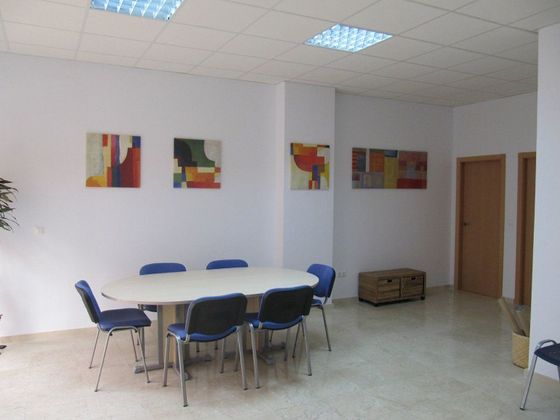 Foto 1 de Venta de oficina en Alcolea de 80 m²