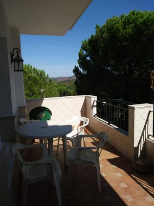 Foto 1 de Piso en venta en Santa Maria de Trassierra de 3 habitaciones con terraza y piscina
