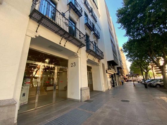 Foto 1 de Oficina en venda a avenida Del Gran Capitán de 753 m²