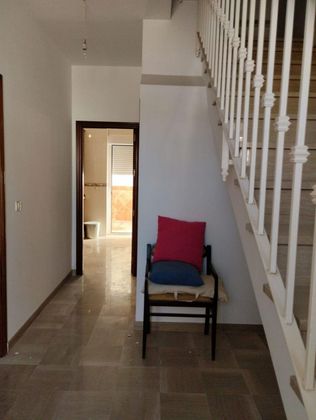 Foto 1 de Casa en venta en Gilena de 3 habitaciones con terraza y balcón