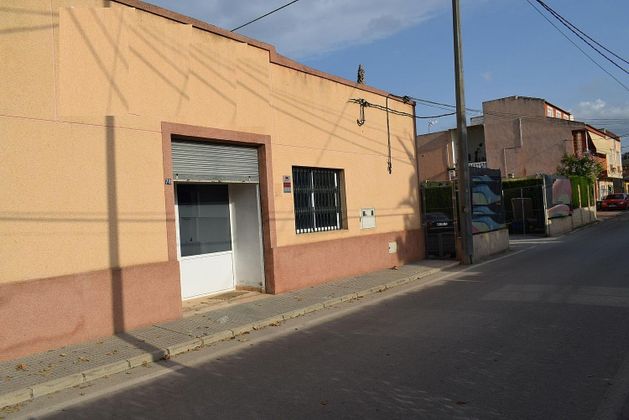 Foto 2 de Nau en venda a calle Pedriñanes amb aire acondicionat