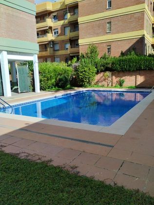 Foto 1 de Pis en venda a El Brillante -El Naranjo - El Tablero de 3 habitacions amb piscina i jardí